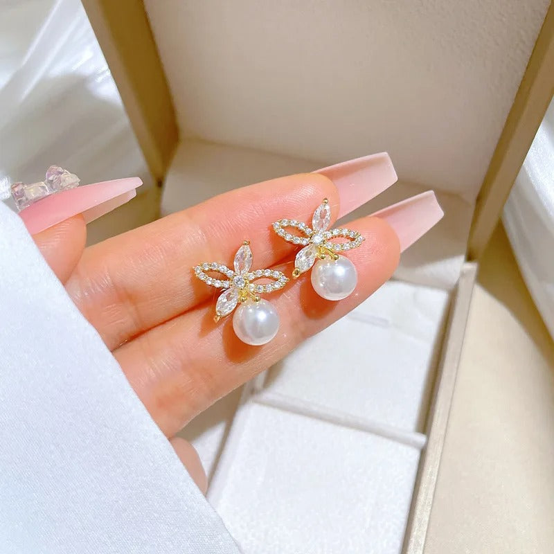Conjunto Cravejado Pérolas Banhado Em Ouro 18K - Conj444